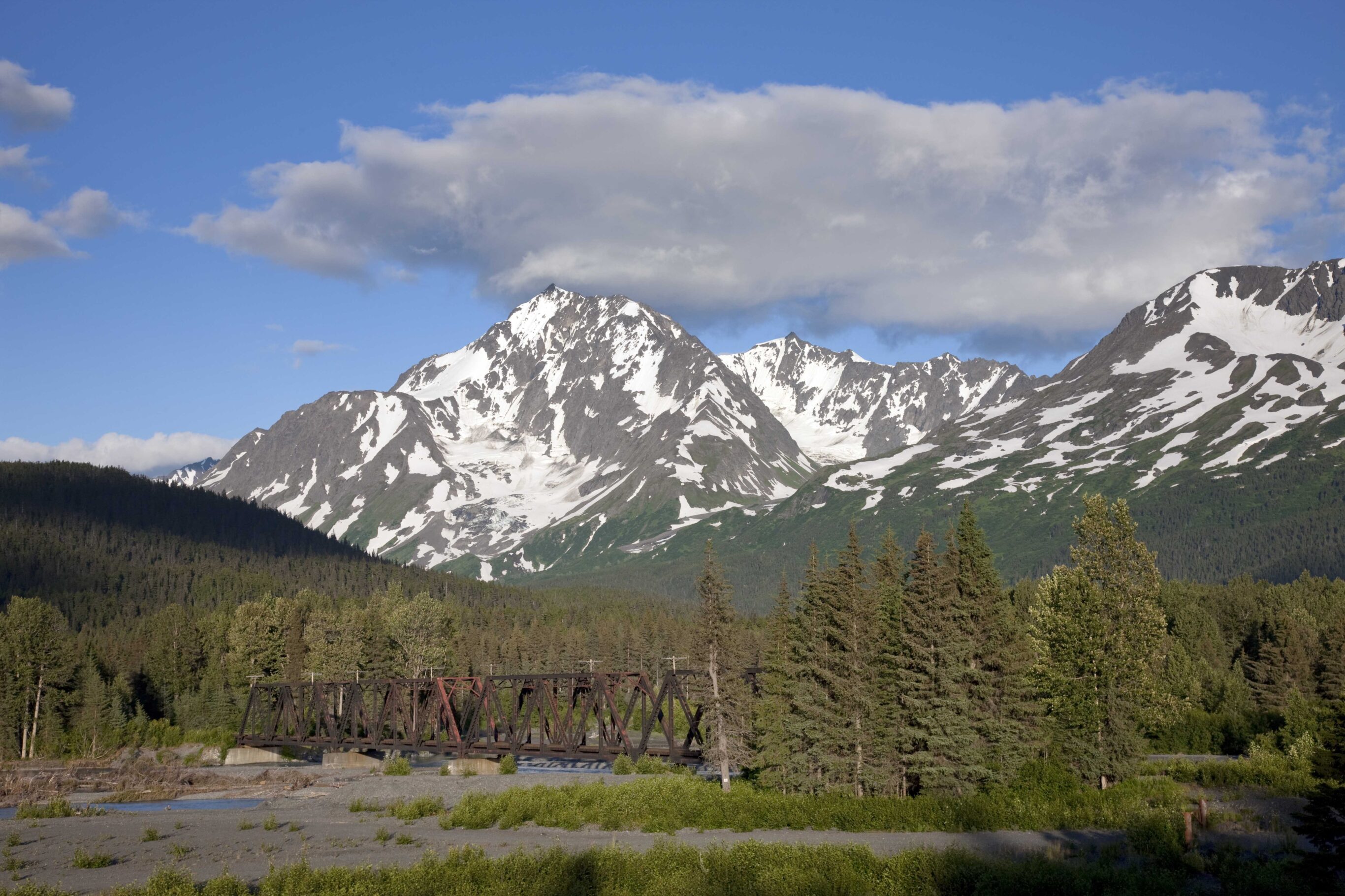 Scenic view from the Seward Highway in the Chugach National Forest